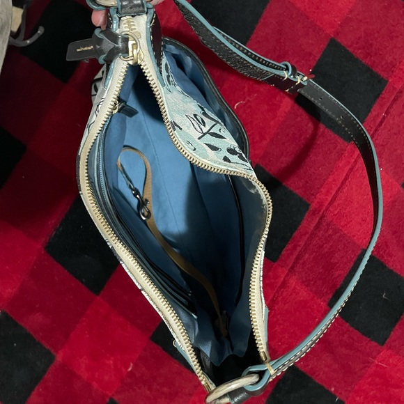 Dooney & Bourke Disney - Picture 4 of 5